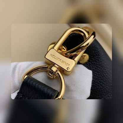 Anum Bags ln Luxury Bag --56769