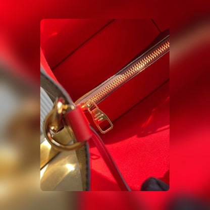 Anum Bags Detail