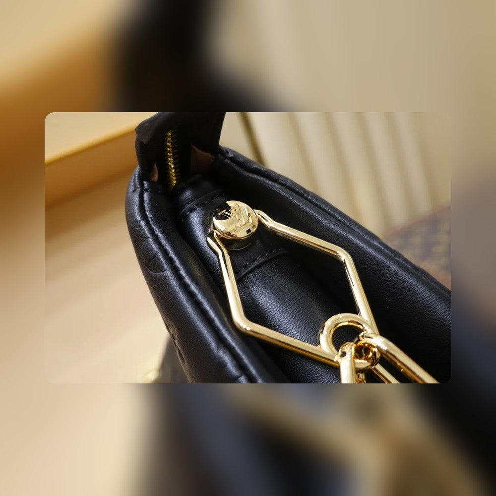 Anum Bags ln Luxury Bag --56670
