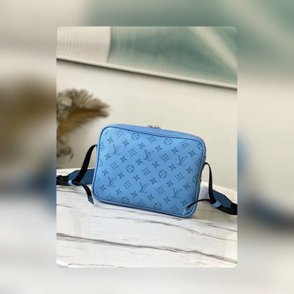 Anum Bags Detail