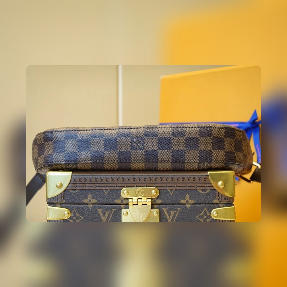 Anum Bags ln Luxury Bag --58276