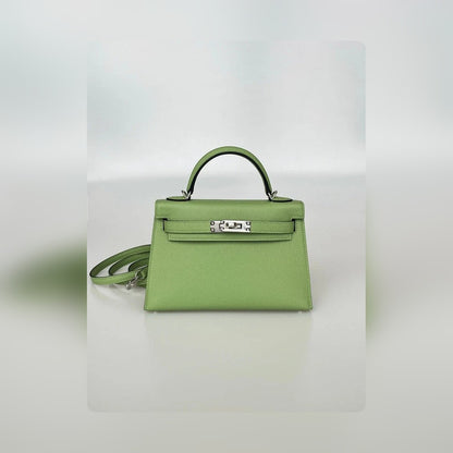 new-luxury-designer-bags-nm23857