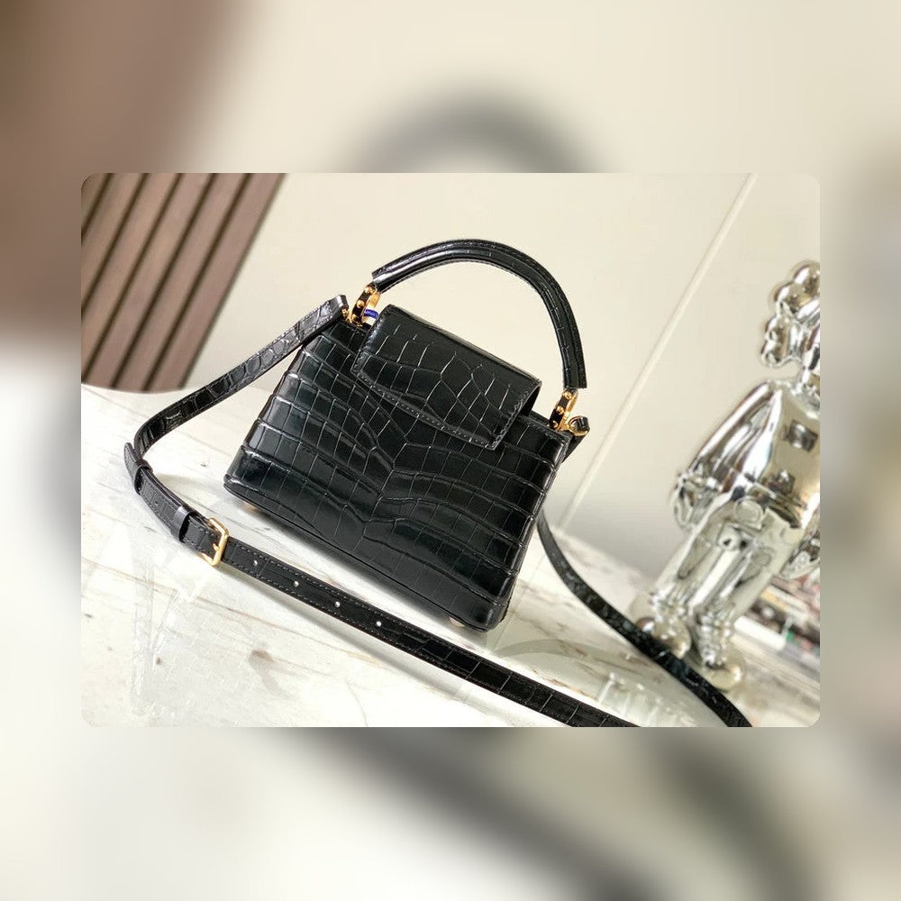 Anum Bags Detail