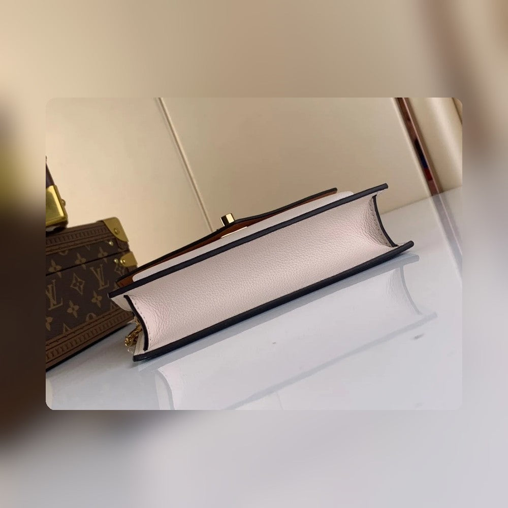 Anum Bags ln Luxury Bag --56695