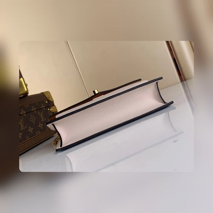 Anum Bags ln Luxury Bag --56695