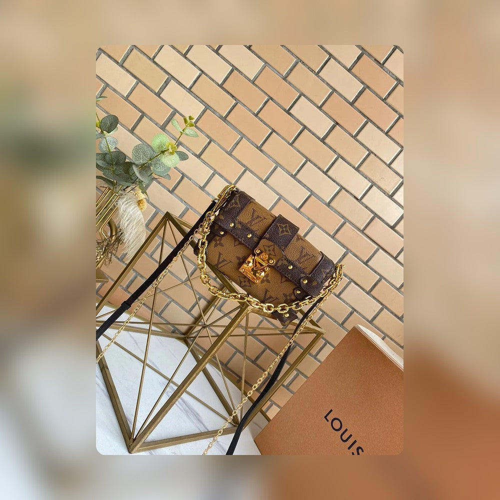 Anum Bags Detail