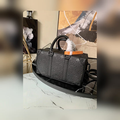 Anum Bags Detail