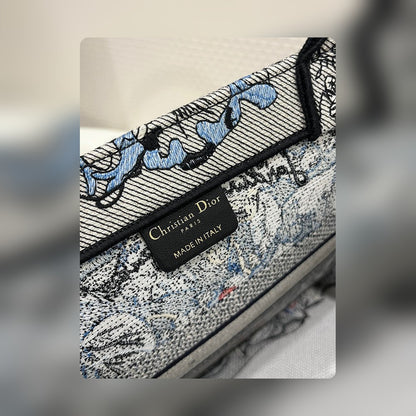 Anum Bags Detail