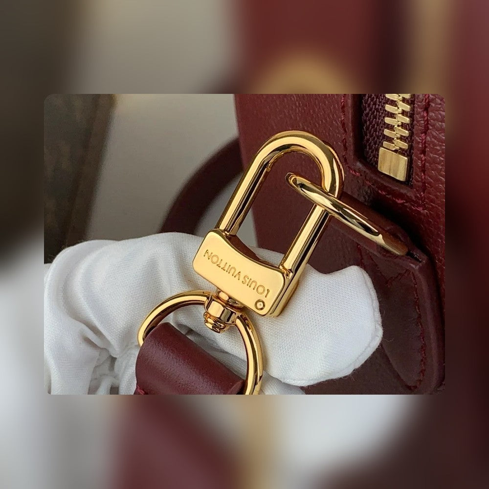 Anum Bags ln Luxury Bag --56315