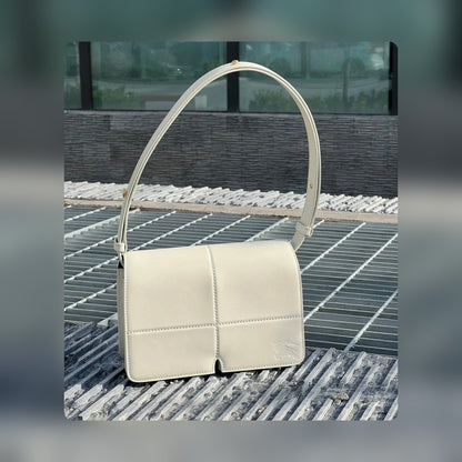 Anum Bags - High-Quality Designer Products for You - AFFORDABLE LUXURY BAGS - 17122