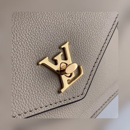 Anum Bags ln Luxury Bag --56373