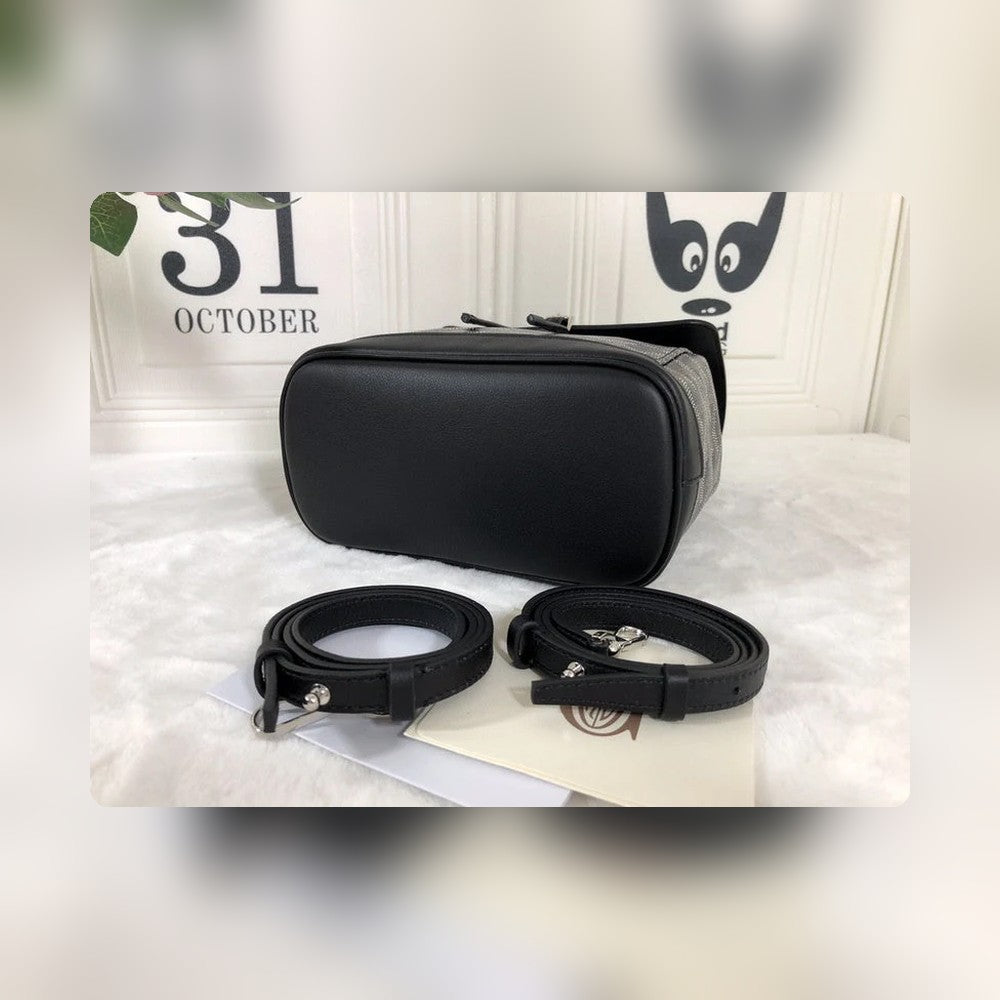 VBS - GOD Bags - 025