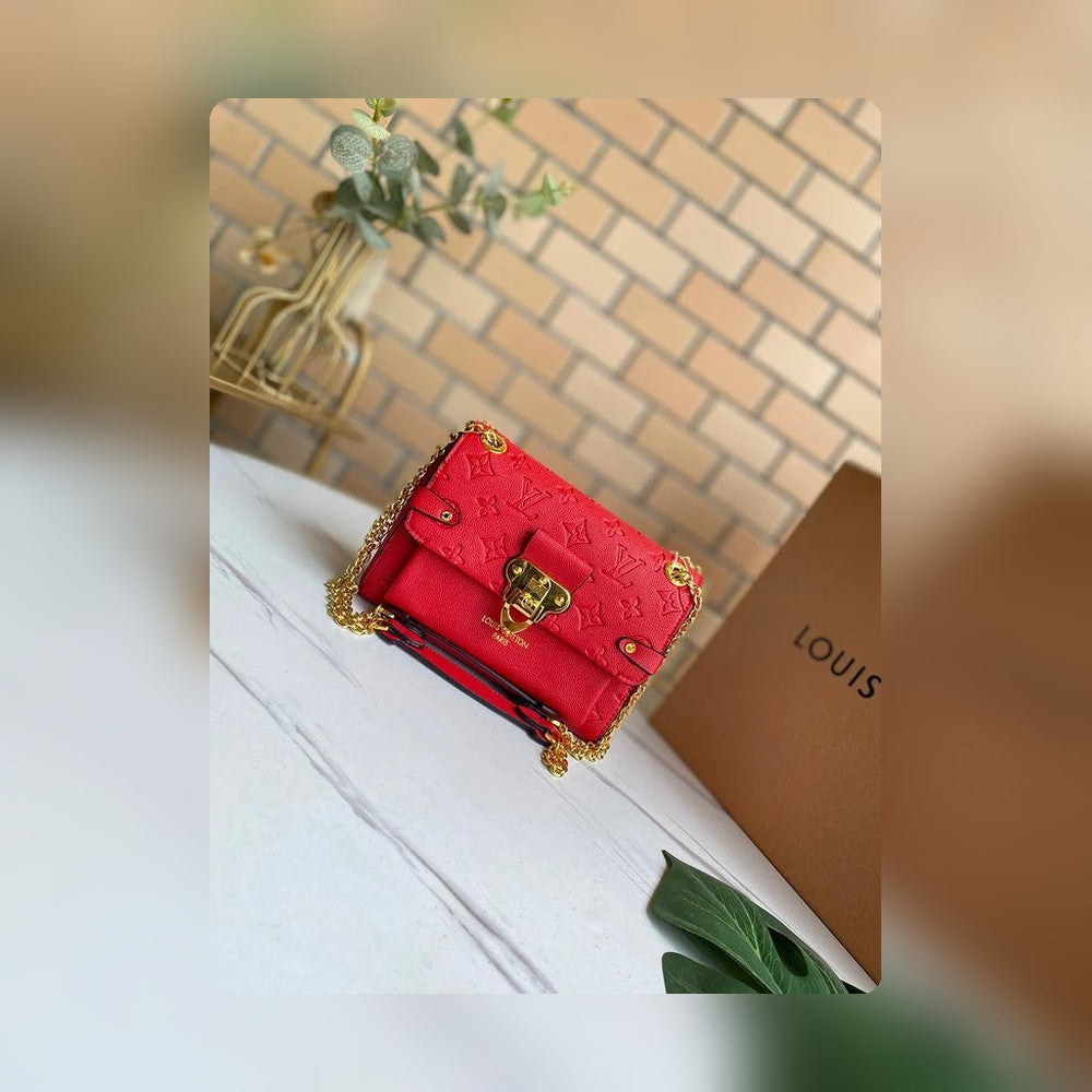 Anum Bags Detail