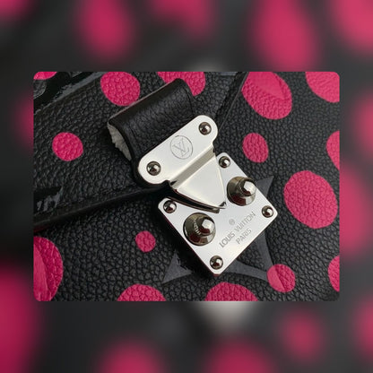 Anum Bags ln Luxury Bag --56726