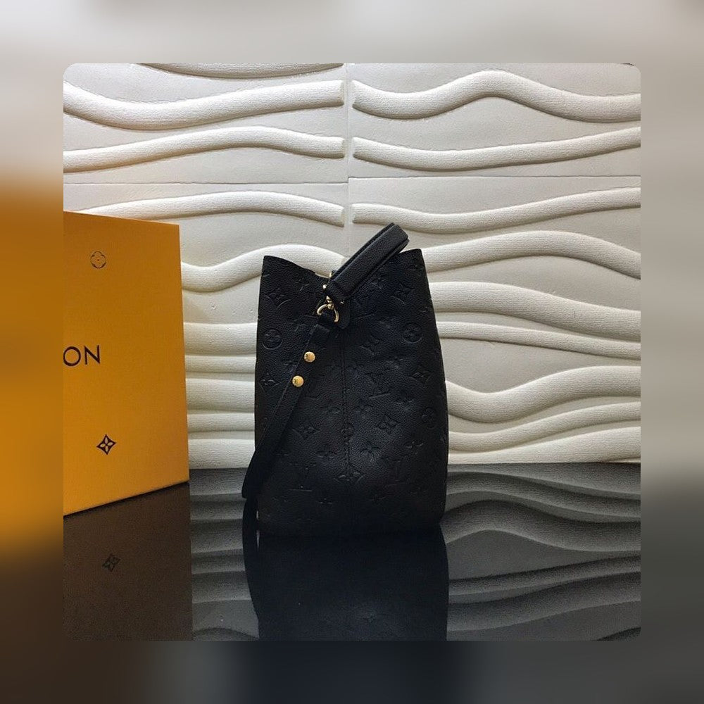 Anum Bags ln Luxury Bag --56447