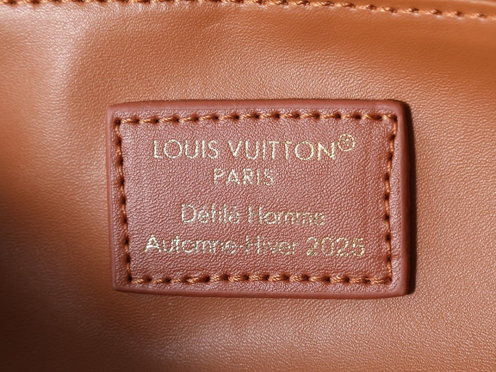 Anum Bags ln Luxury Bag --77753