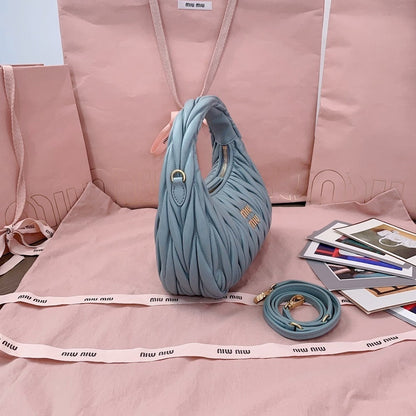 Anum Bags Miun Miun Luxury Bag --122231