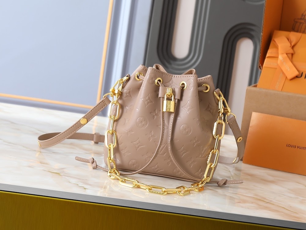 Anum Bags ln Luxury Bag --77599