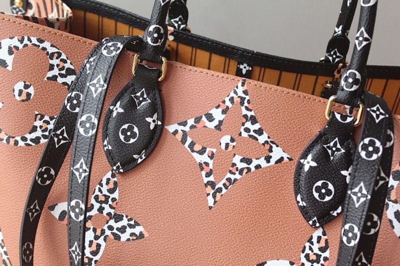 Anum Bags ln Luxury Bag --58987