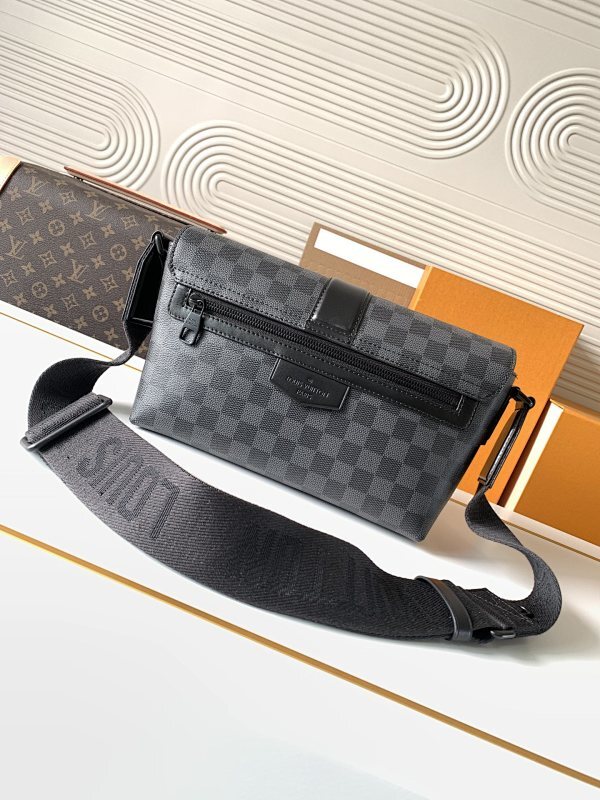 Anum Bags ln Luxury Bag --70960