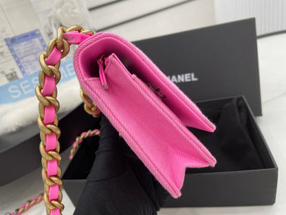 Anum Bags Detail
