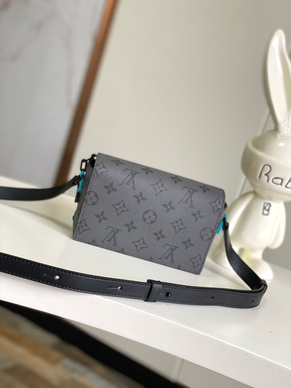 Anum Bags ln Luxury Bag --70598
