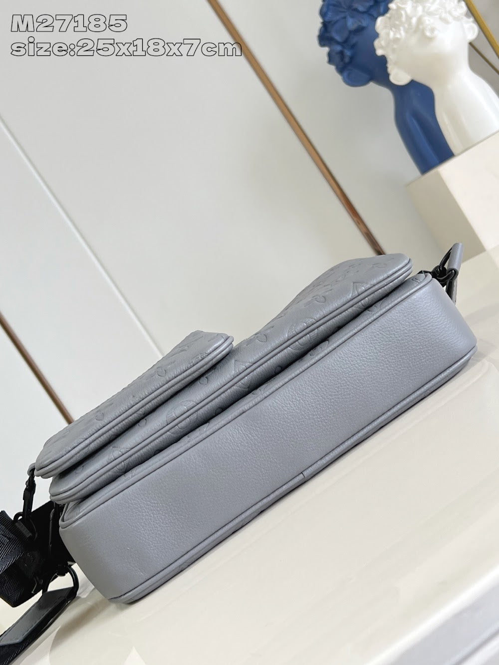 Anum Bags ln Luxury Bag --97564