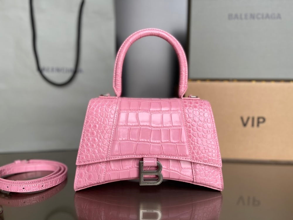 new-luxury-designer-bags-nm21490