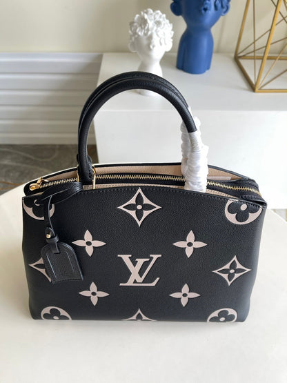 Anum Bags ln Luxury Bag --96011