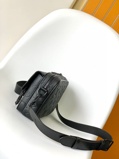 Anum Bags ln Luxury Bag --70846