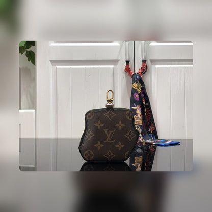 Anum Bags Wallets - Best High-End Brands in One Place - AFFORDABLE LUXURY - 4377