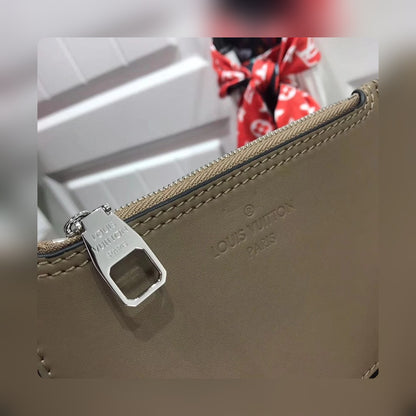 Anum Bags - High-Quality Designer Products for You - AFFORDABLE LUXURY BAGS - 3995