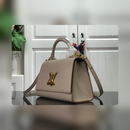 Anum Bags - Best High-End Brands in One Place - AFFORDABLE LUXURY BAGS - 3929