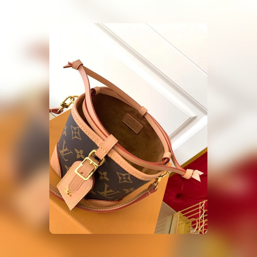 Anum Bags Detail