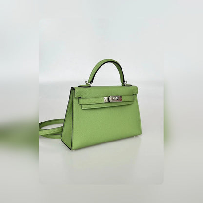 new-luxury-designer-bags-nm23857