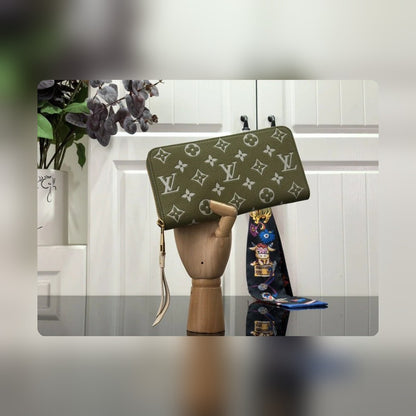 Anum Bags Detail