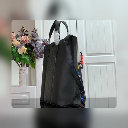 Anum Bags Detail