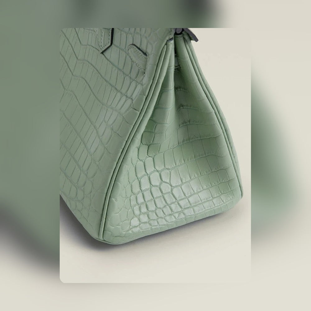 new-luxury-designer-bags-nm23854