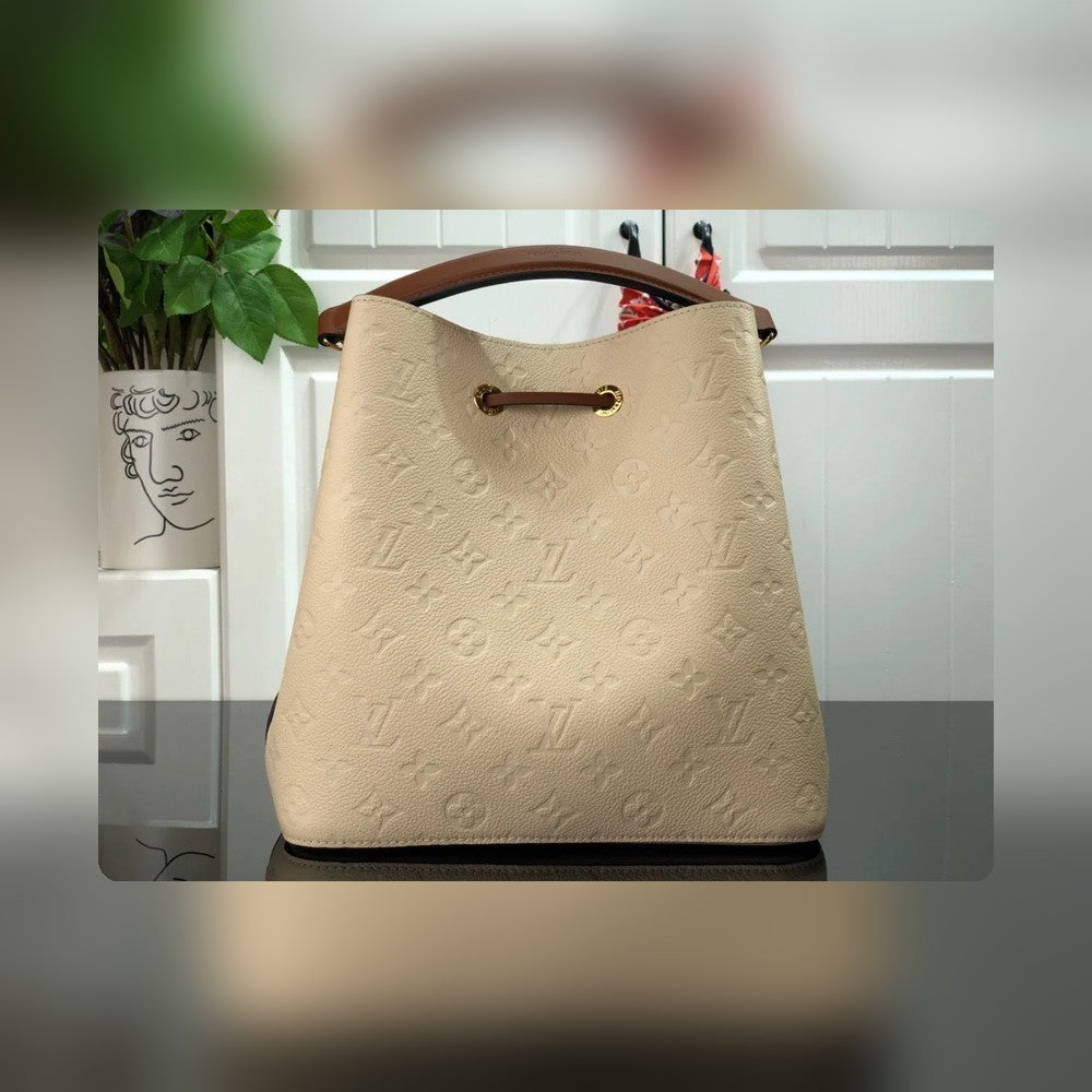 Anum Bags - High-Quality Designer Products for You - AFFORDABLE LUXURY BAGS - 4275