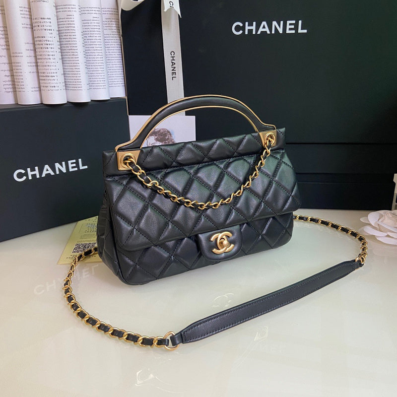 Anum Bags Detail