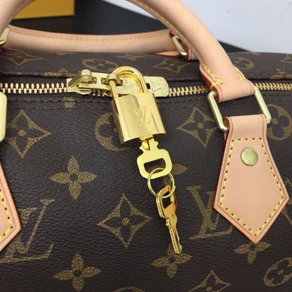 Anum Bags ln Luxury Bag --59130