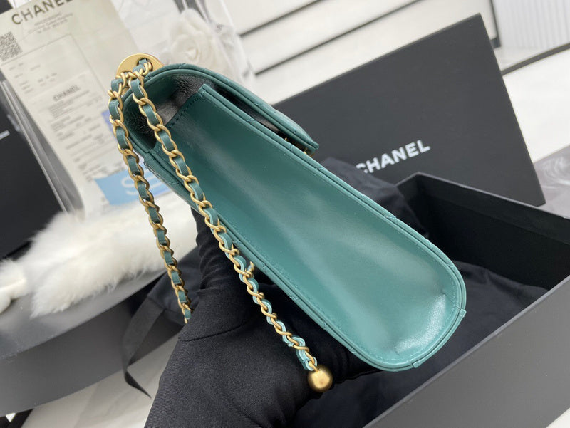 Anum Bags Detail
