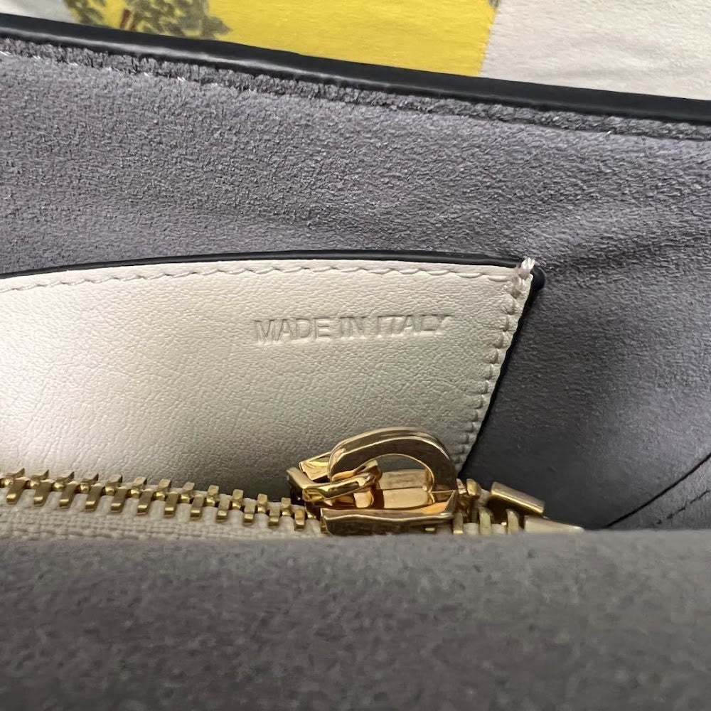 Anum Bags Valentine Luxury Bag --121954
