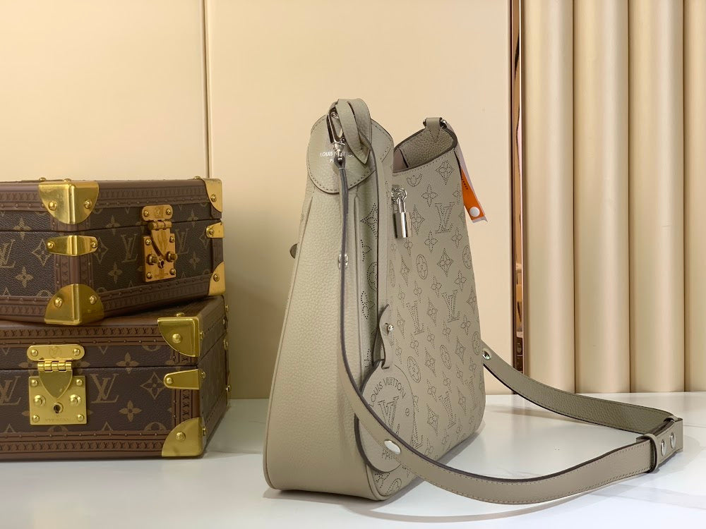 Anum Bags ln Luxury Bag --62916