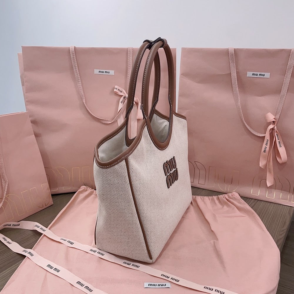 Anum Bags Miun Miun Luxury Bag --122915