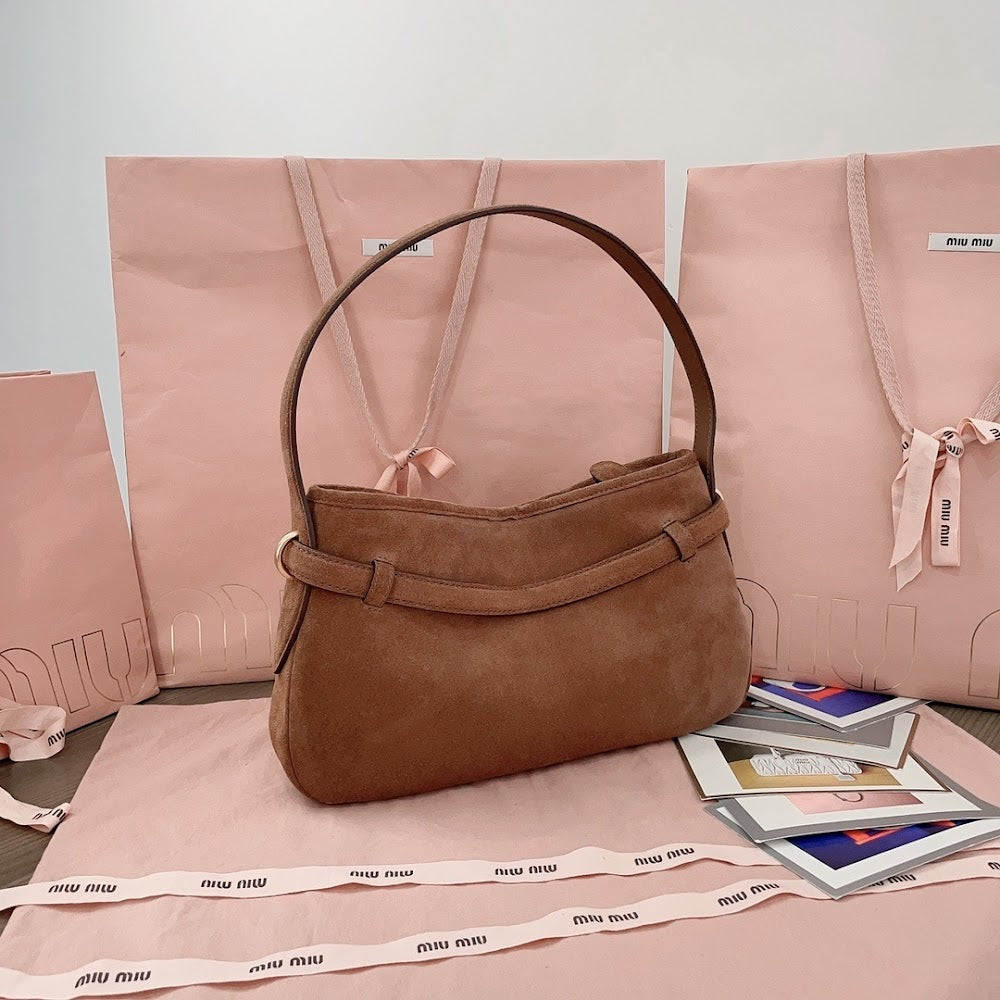 Anum Bags Miun Miun Luxury Bag --122561