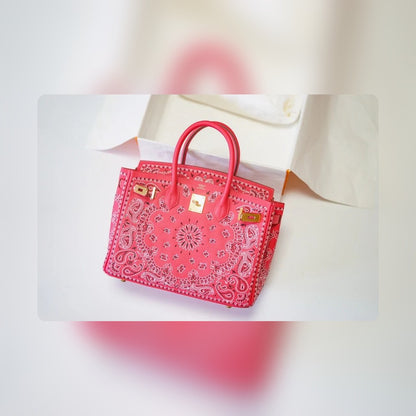 new-luxury-designer-bags-nm23810