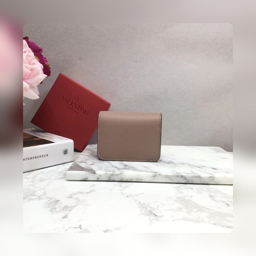 Anum Bags - High-Quality Designer Products for You - AFFORDABLE LUXURY BAGS - 5611