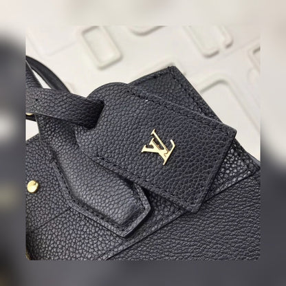 Anum Bags - High-Quality Designer Products for You - AFFORDABLE LUXURY BAGS - 3539