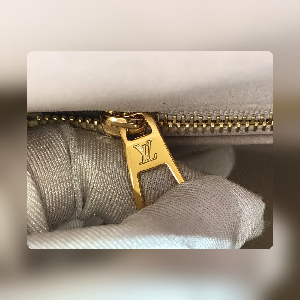 Anum Bags - High-Quality Designer Products for You - AFFORDABLE LUXURY BAGS - 4295
